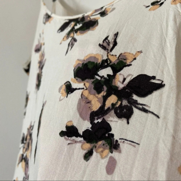 FULL TILT Floral Patterned Cropped Tank Spaghetti Strap Womens Size Small - Picture 3 of 11